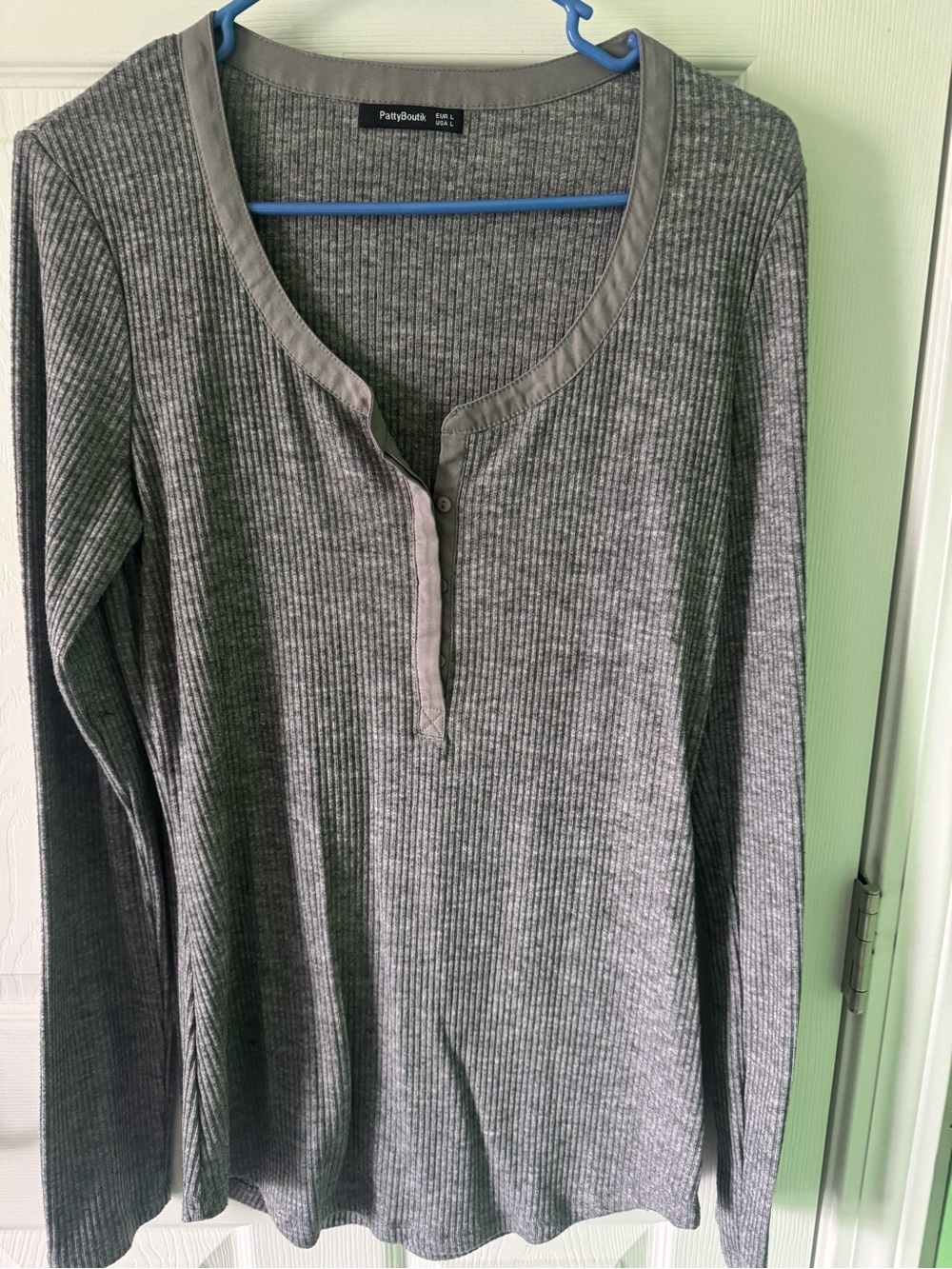 PattyBoutik Gray Ribbed V-Neck Henley Sweater